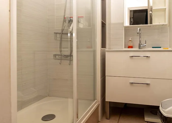 Apartamento T2 Pour 4 Pers, Acces Plage, Parking - Fr-1-803-98 *